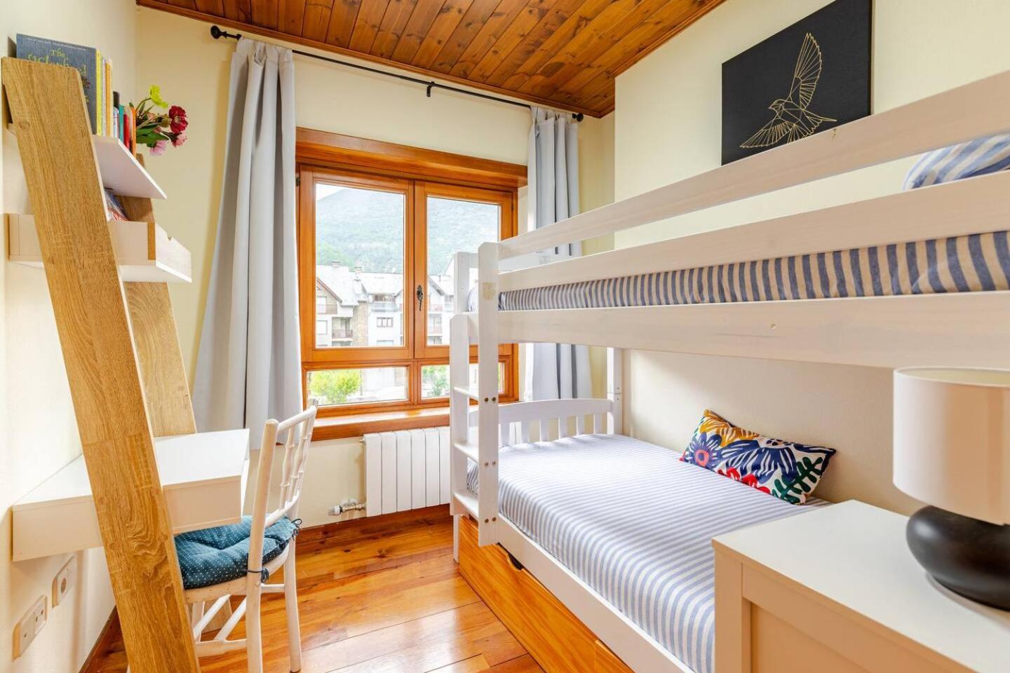 Family Attic Esterri Esterri d'Àneu Eksteriør billede